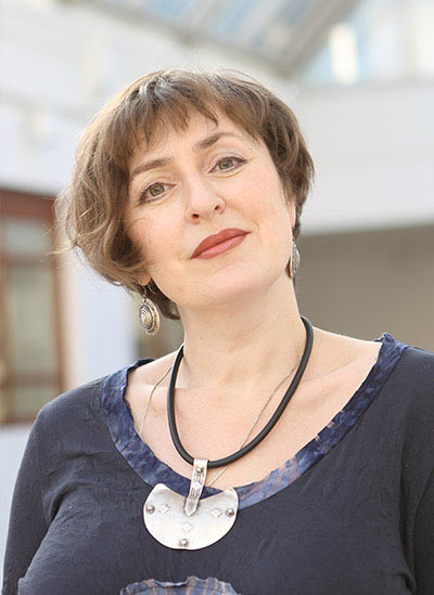 Елена-Амирбекян